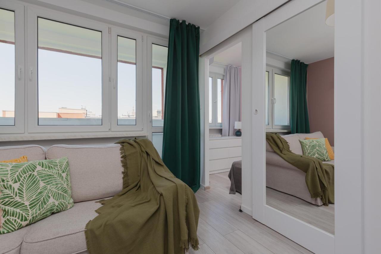 Apartaments Solec 79 By Noclegi Renters Varşova Dış mekan fotoğraf