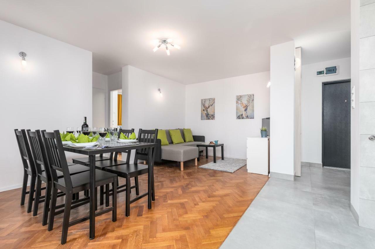 Apartaments Solec 79 By Noclegi Renters Varşova Dış mekan fotoğraf